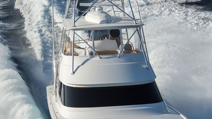 The Ultimate Guide to Boat Isinglass Cleaner: Keeping Your Enclosures Crystal Clear